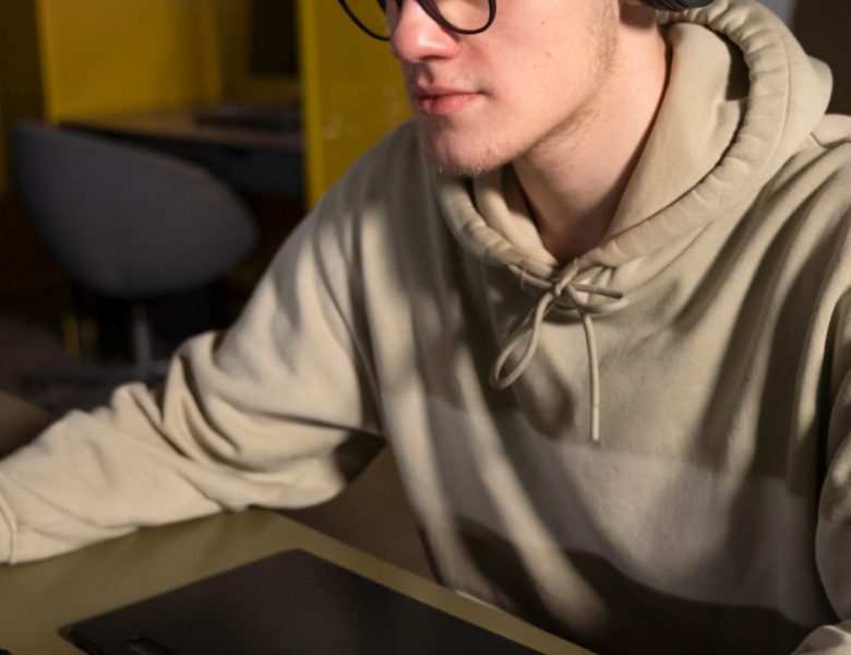 Pourquoi les passionnés de gaming consultent-ils autant les blogs geek ?