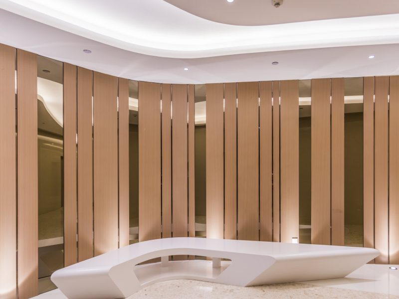 Aménager une exposition temporaire avec des cloisons modulaires : méthodes et conseils